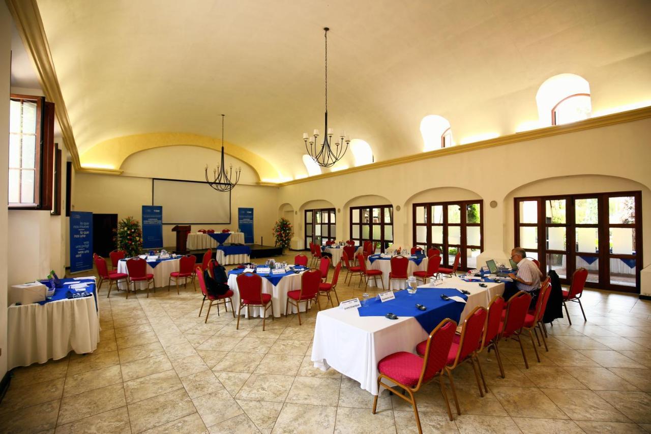 Villa Colonial Antigua ภายนอก รูปภาพ